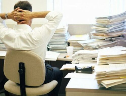 Perché, spesso, i meno competenti fanno carriera più velocemente